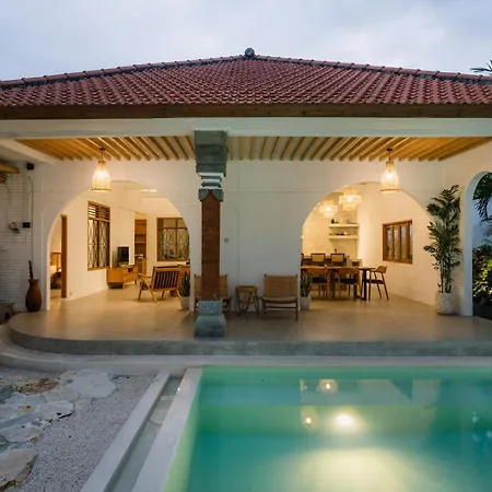 Villa Batu Putih Seminyak Exterior photo